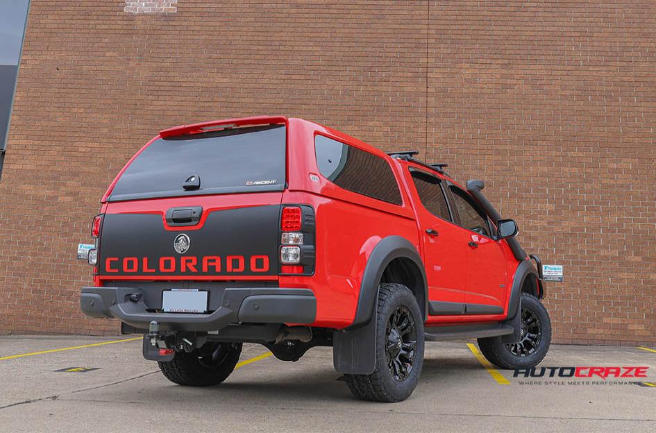 HOLDEN COLORADO VAPOR MATTE BLACK